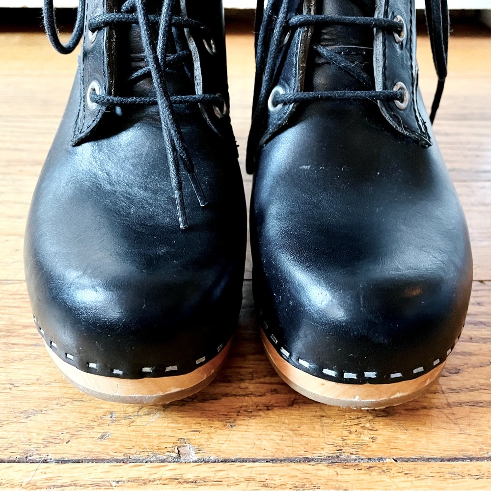 NWOT | Swedish Hasbeens Two-Toned Combat Boots Size 6/36 - Picture 2 of 9